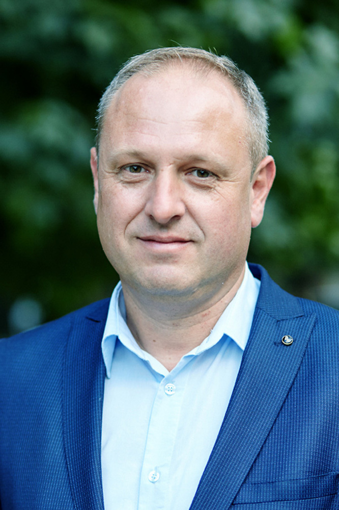 Николай Митков гр.Първомай кв.Дебър обл.Пловдив