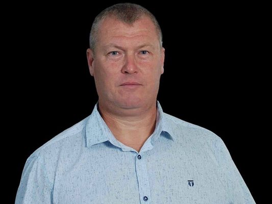 Петър Лалов Градев с. Войнягово, Обл. Пловдив, община: Карлово